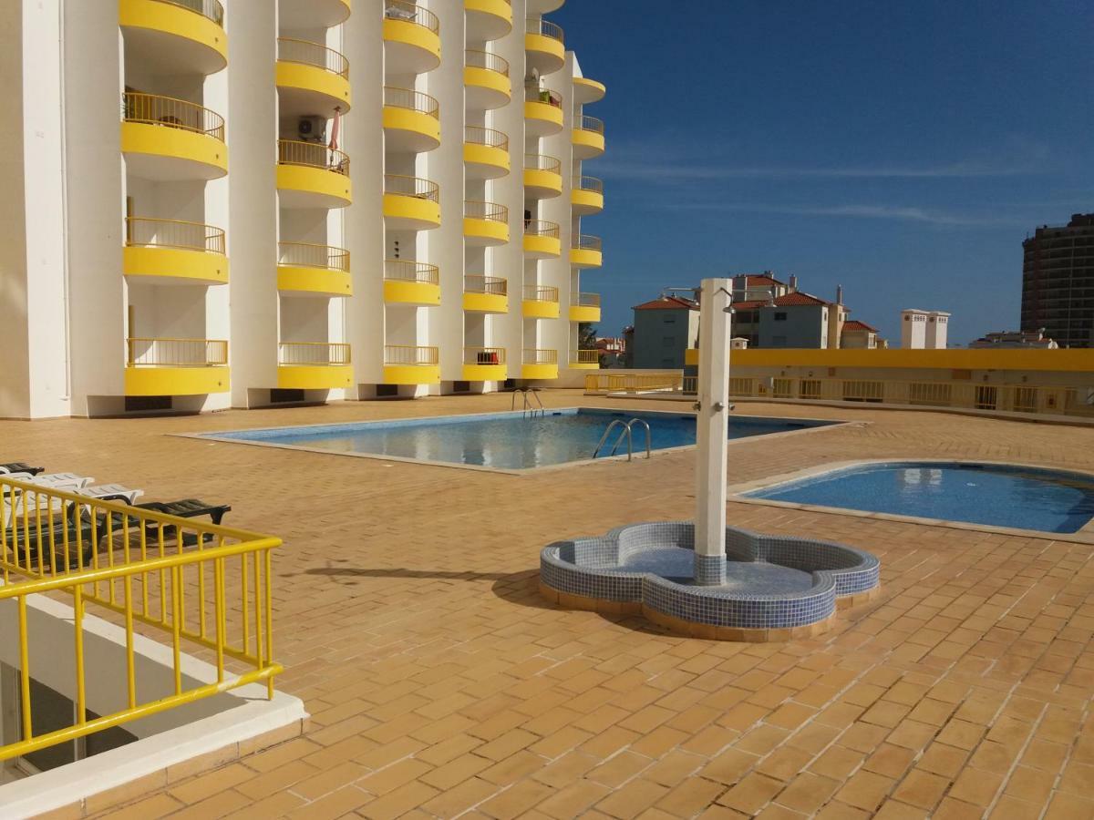Beach View Apartment Портіман Екстер'єр фото